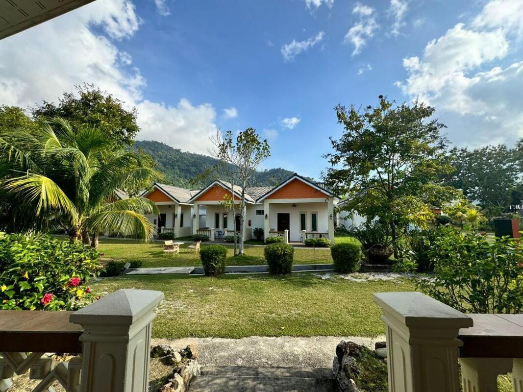Tc Garden Resort Kuah Kültér fotó